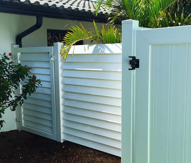 Vinyl Fence & PVC Fence Installation in Palm Springs